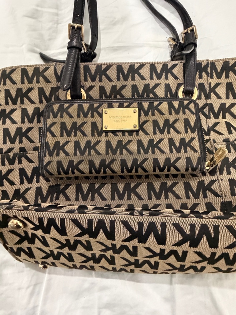 MICHAEL Michael Kors Brown and Black Logo Tote with Gold Hardware - Picture 2 of 8